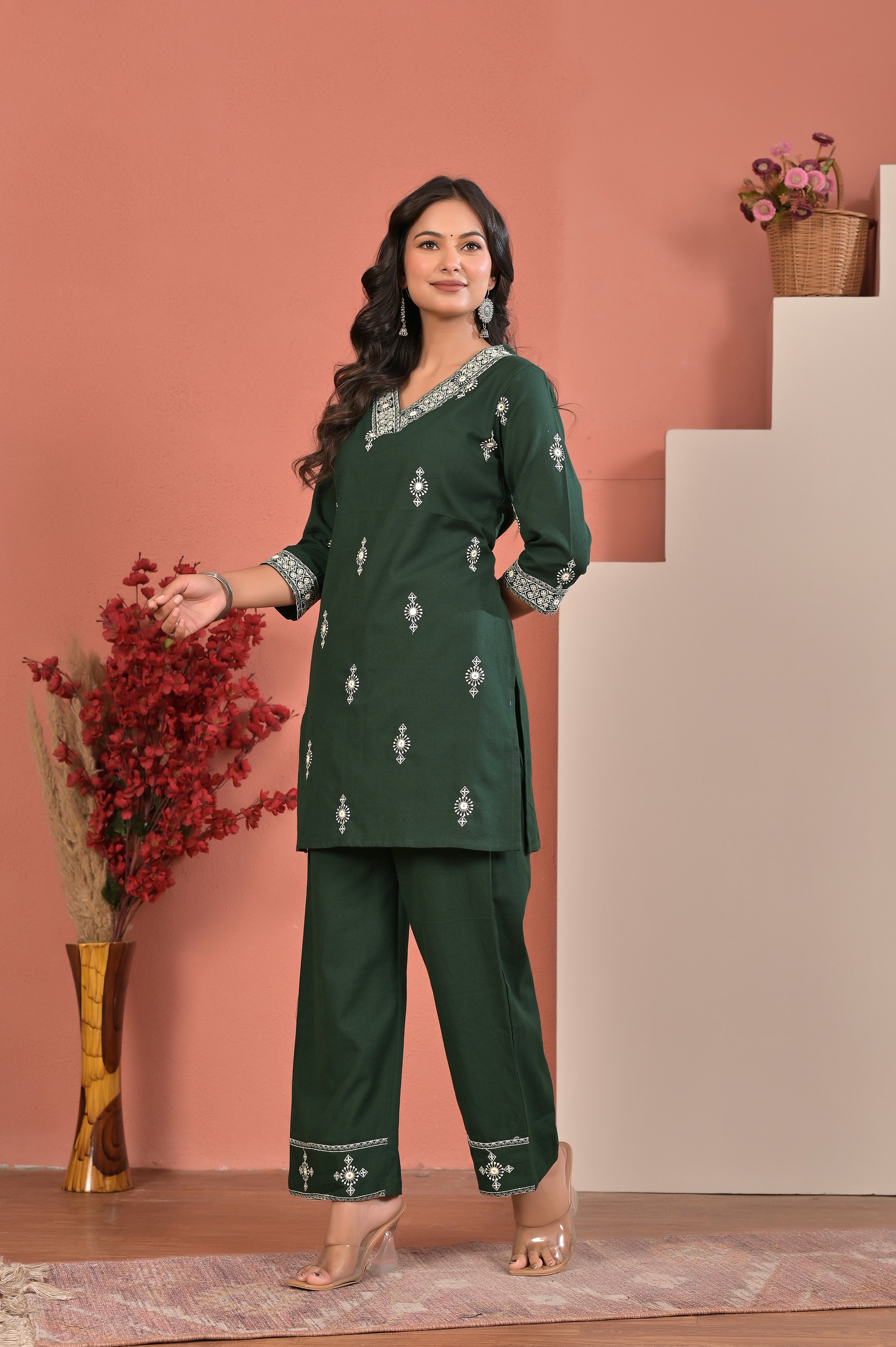 Emerald Green Embroidered Kurta Pant Set