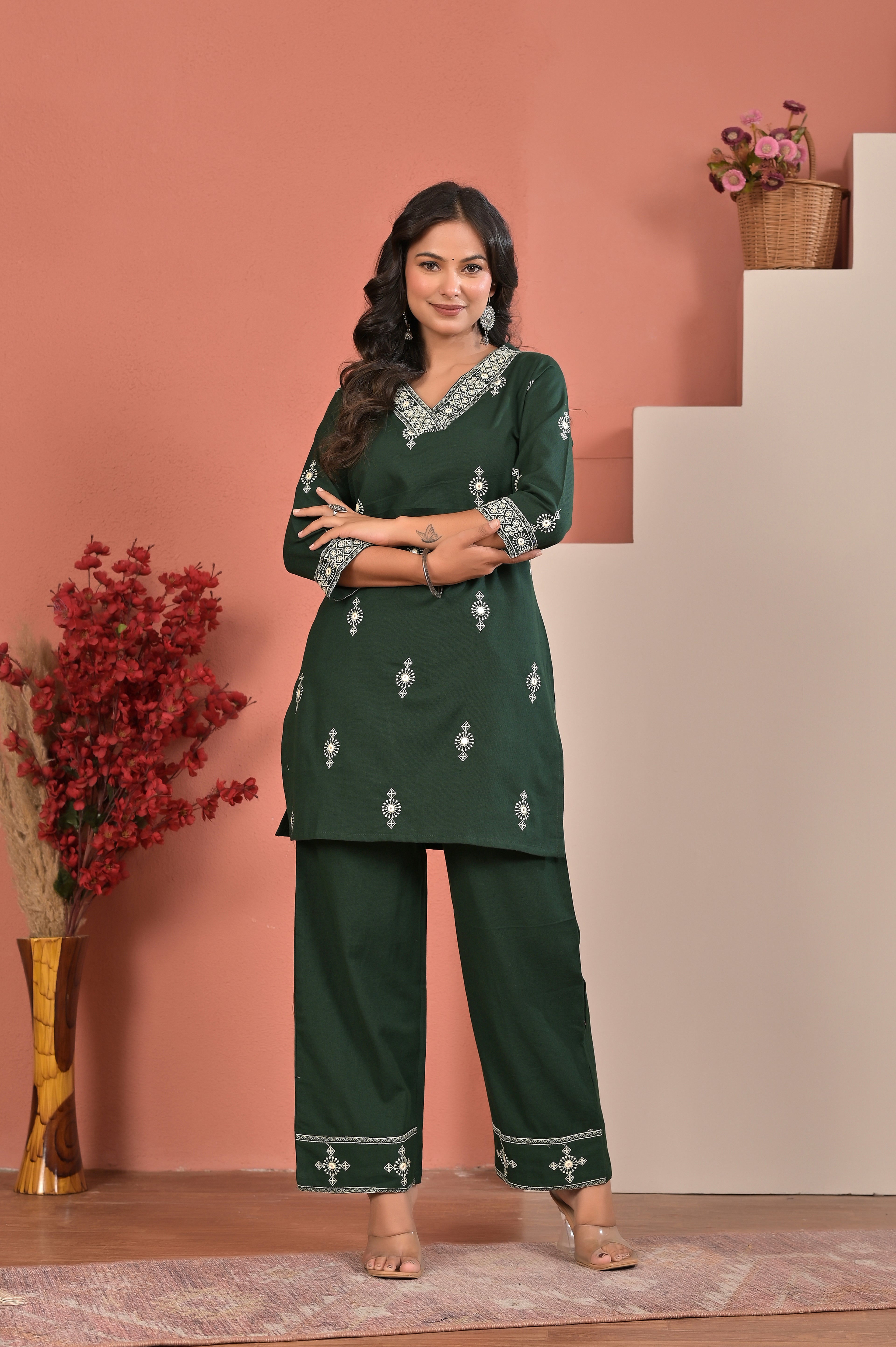 Emerald Green Embroidered Kurta Pant Set