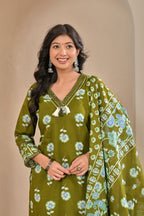 Azure Bloom Cotton Suit Set