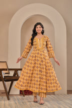 Royal Bloom Cotton Suit Set