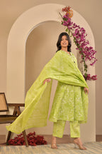 Floral Print Kurta Set with Dupatta