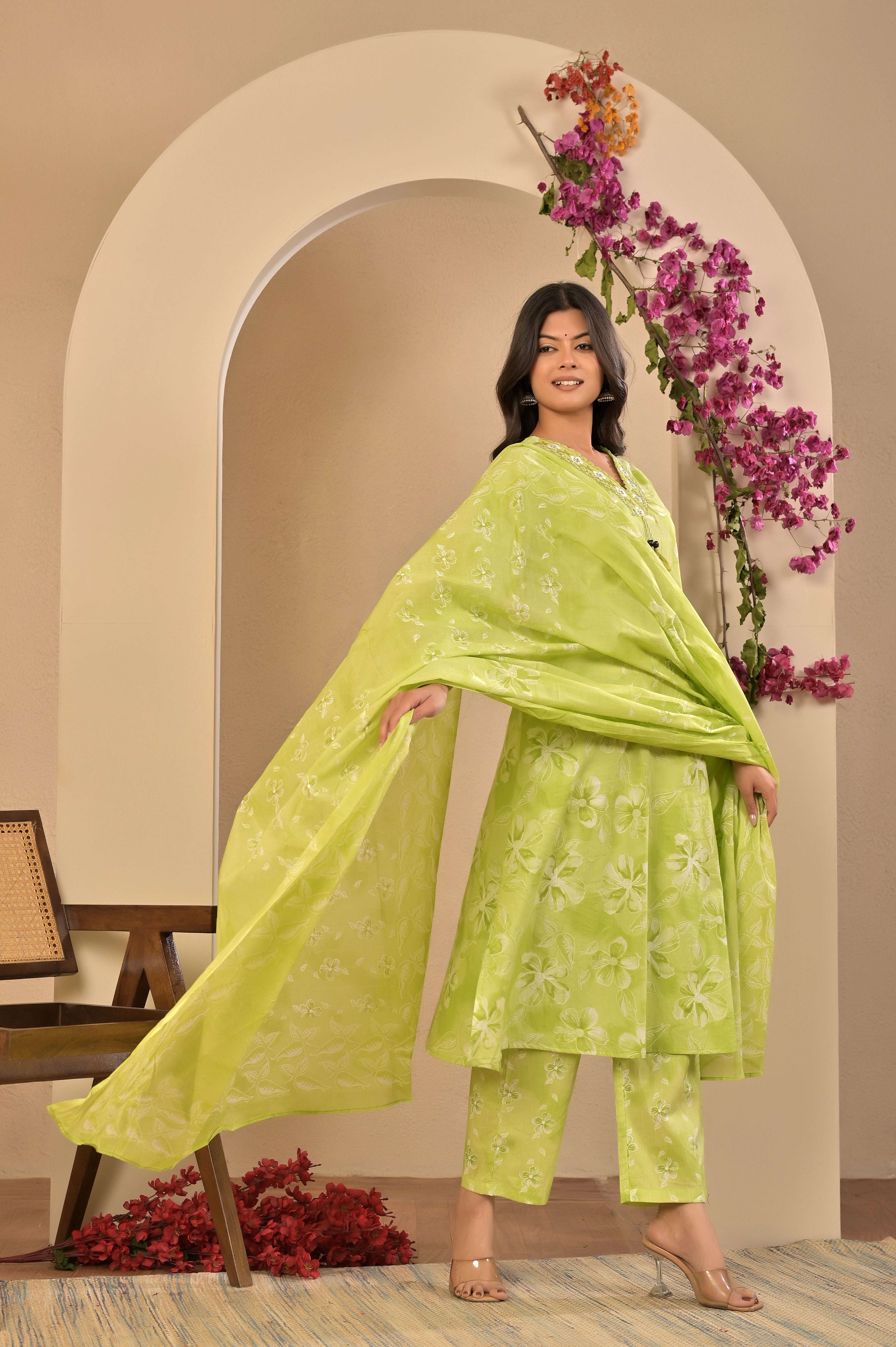Floral Print Kurta Set with Dupatta