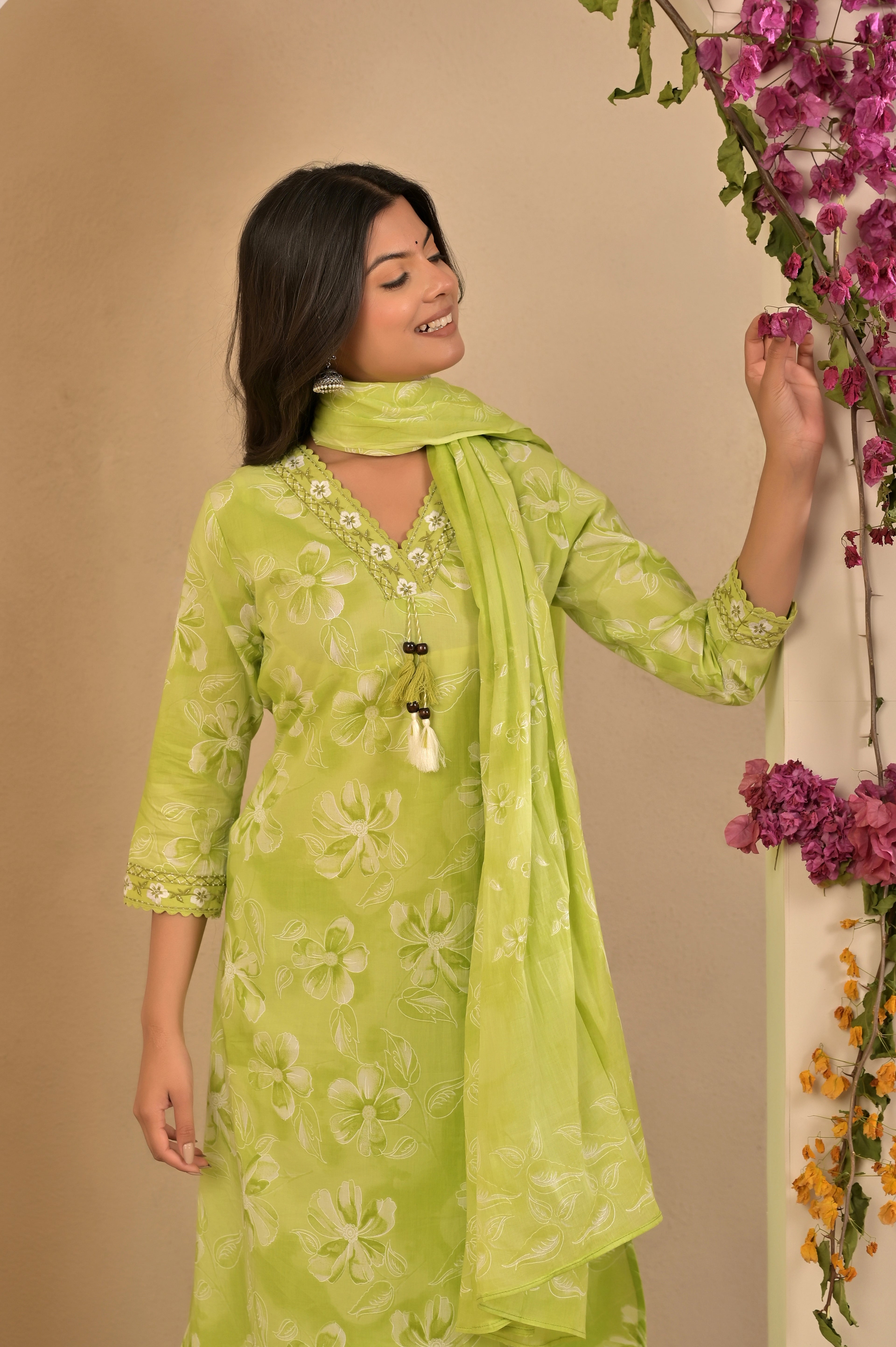 Floral Print Kurta Set with Dupatta