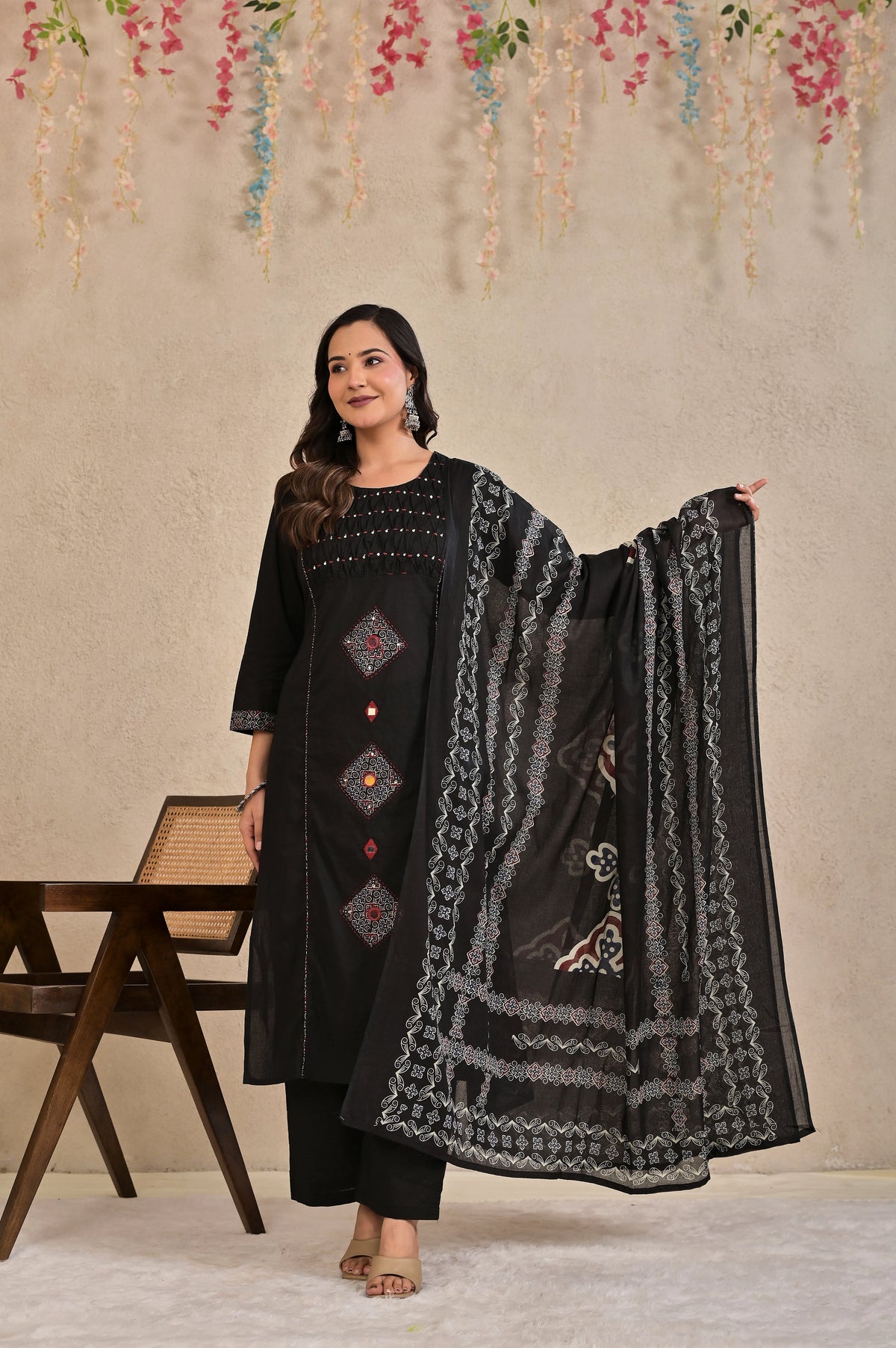Women’s Straight Patchwork Kurta Pant Dupatta Set with Mirror Work