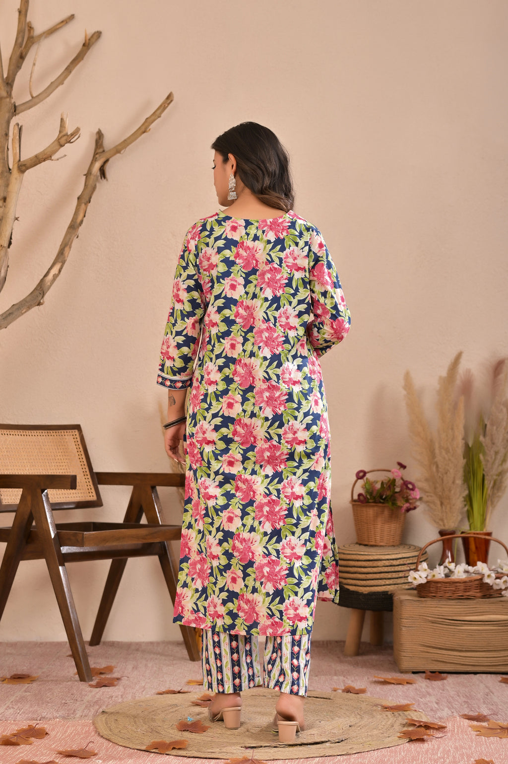 Floral Printed Straight Kurta Pant Dupatta Set with Neckline Handwork