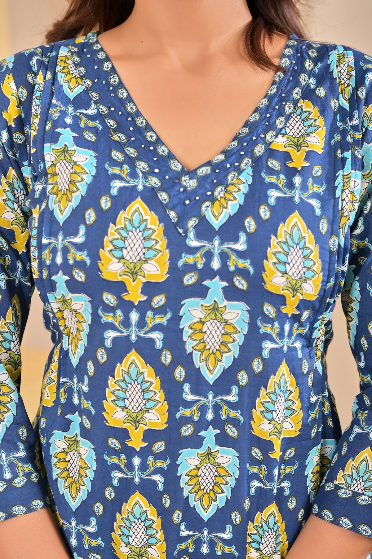 Women’s Floral Printed Straight Kurta Set with Neckline Handwork & Pintucks