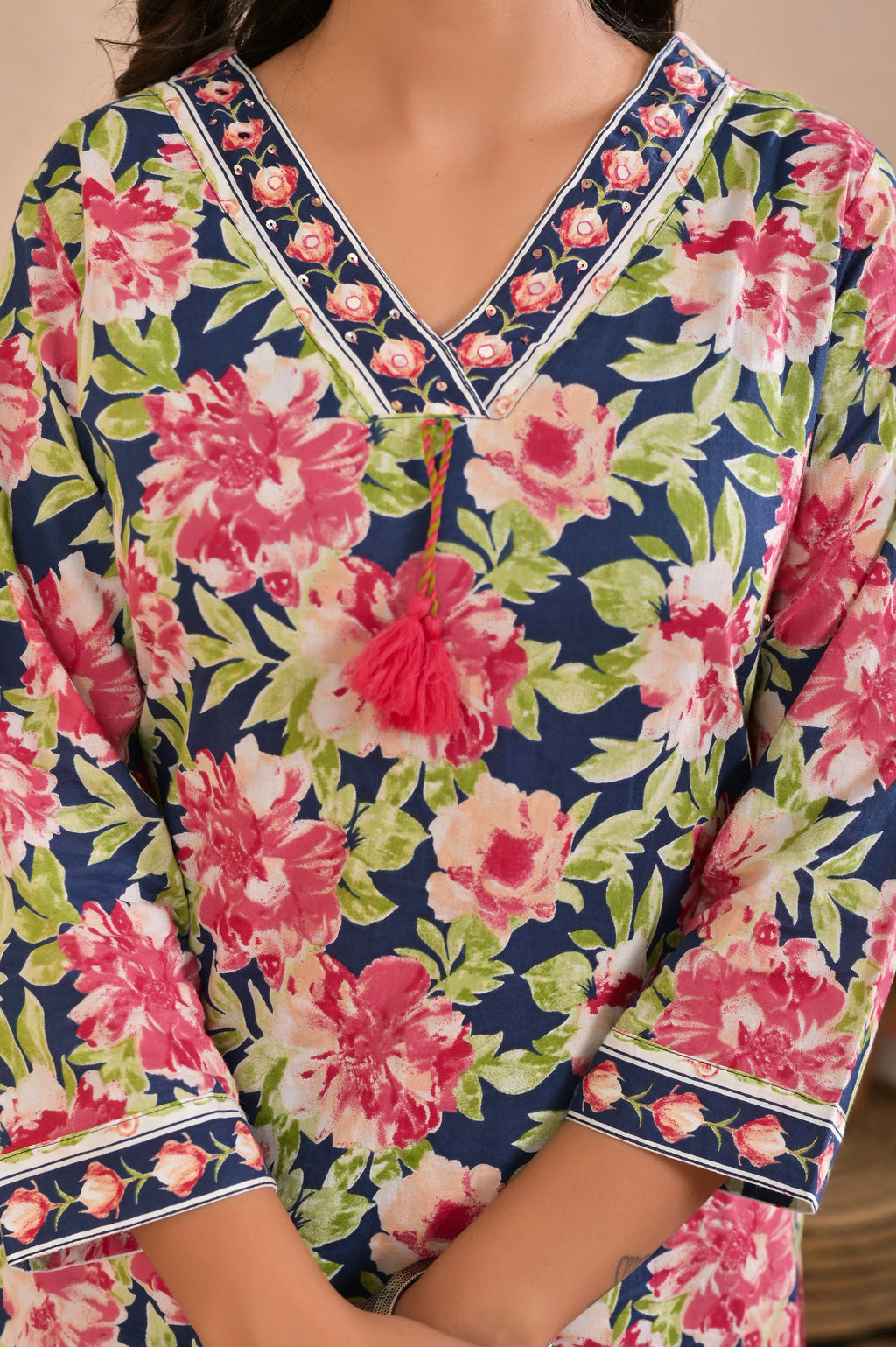 Floral Printed Straight Kurta Pant Dupatta Set with Neckline Handwork