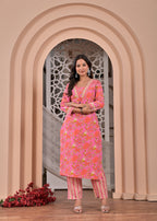 Floral Printed Kurta Pant Dupatta Set with Heavy Neck Handwork