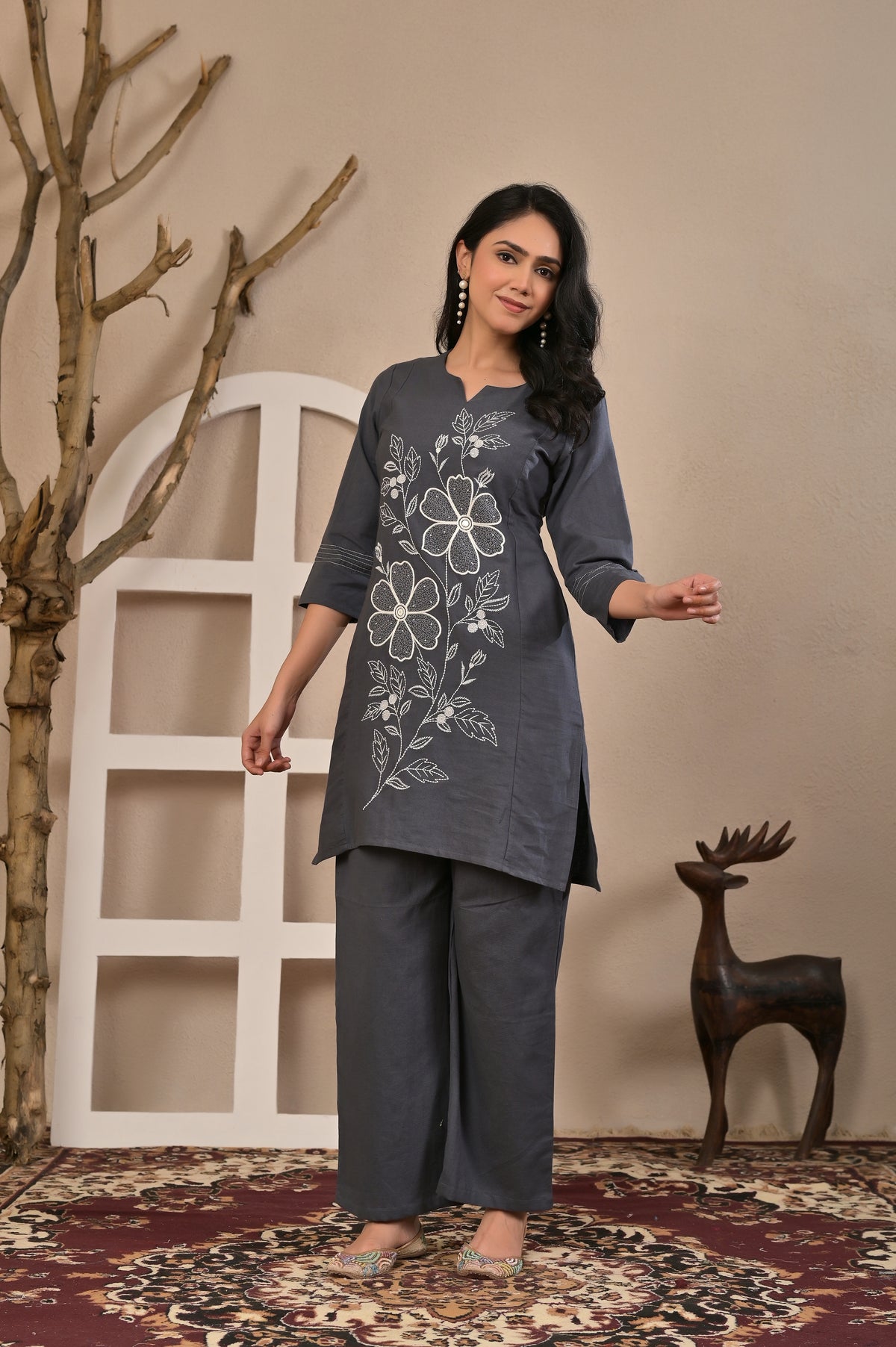 Women’s Floral Embroidered Kurta Pant Co-ord Set with 3/4 Sleeves