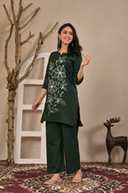 Women’s Floral Embroidered Kurta Pant Co-ord Set with 3/4 Sleeves