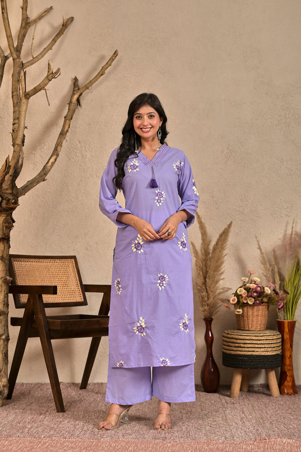 Women’s Embroidered Kurta Set with V-Neckline & Tassel Detailing
