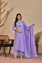 Women’s Embroidered Kurta Set with V-Neckline & Tassel Detailing