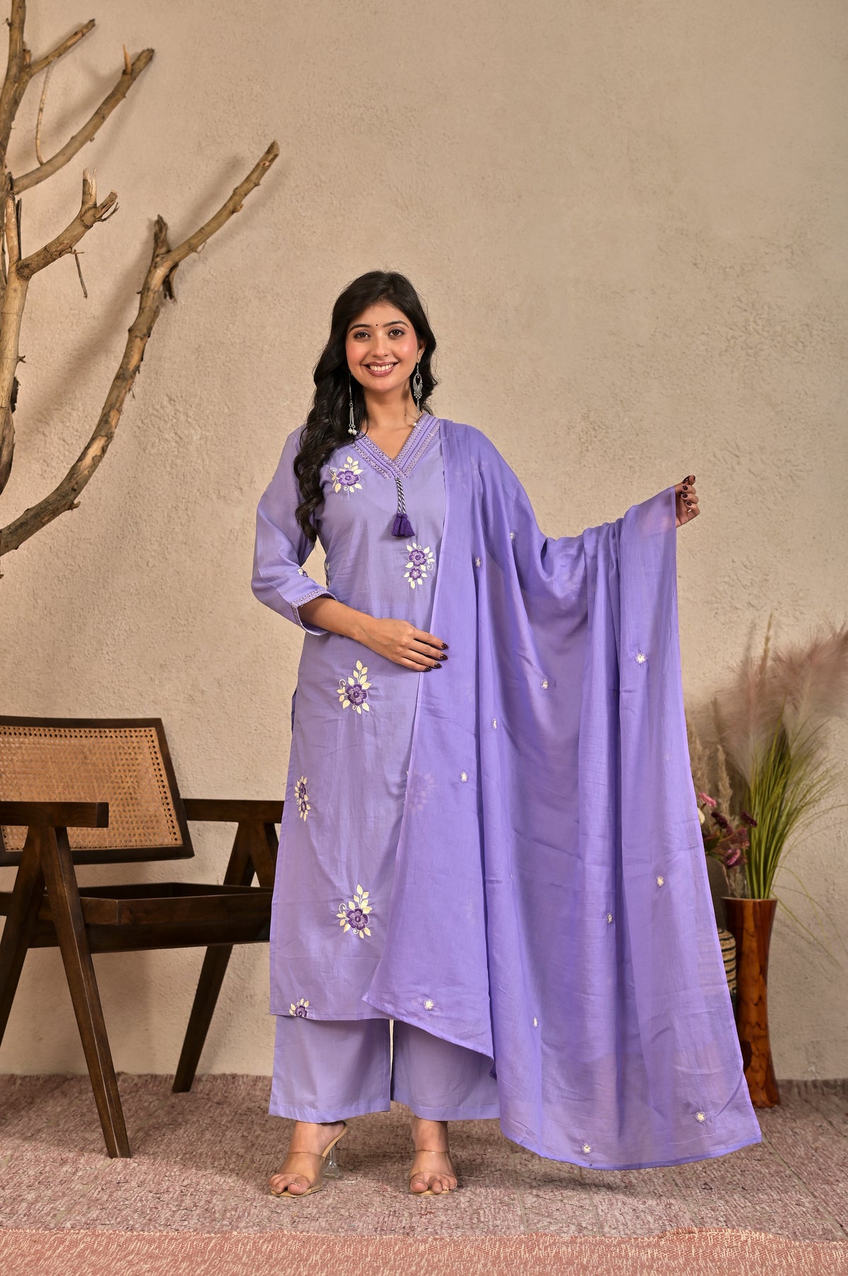Women’s Embroidered Kurta Set with V-Neckline & Tassel Detailing