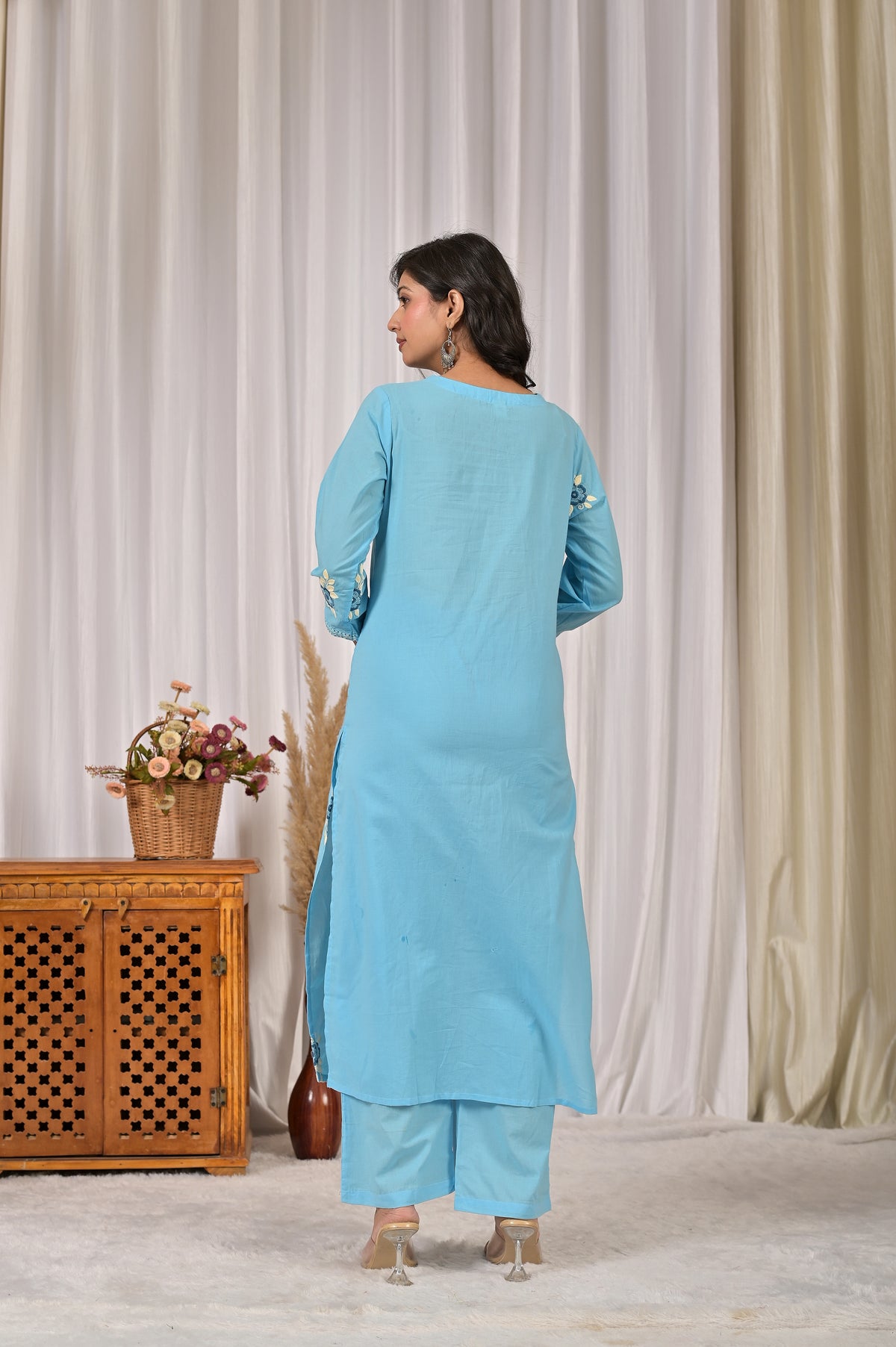 Women’s Embroidered Kurta Set with V-Neckline & Tassel Detailing
