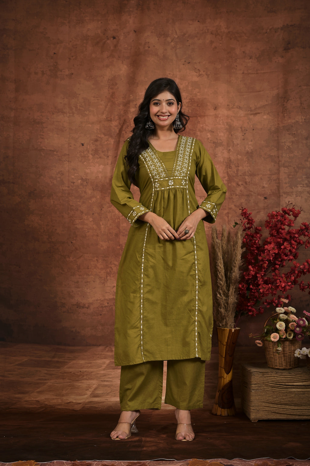 Women’s Embroidered Kurta Set with Detailed Neckline