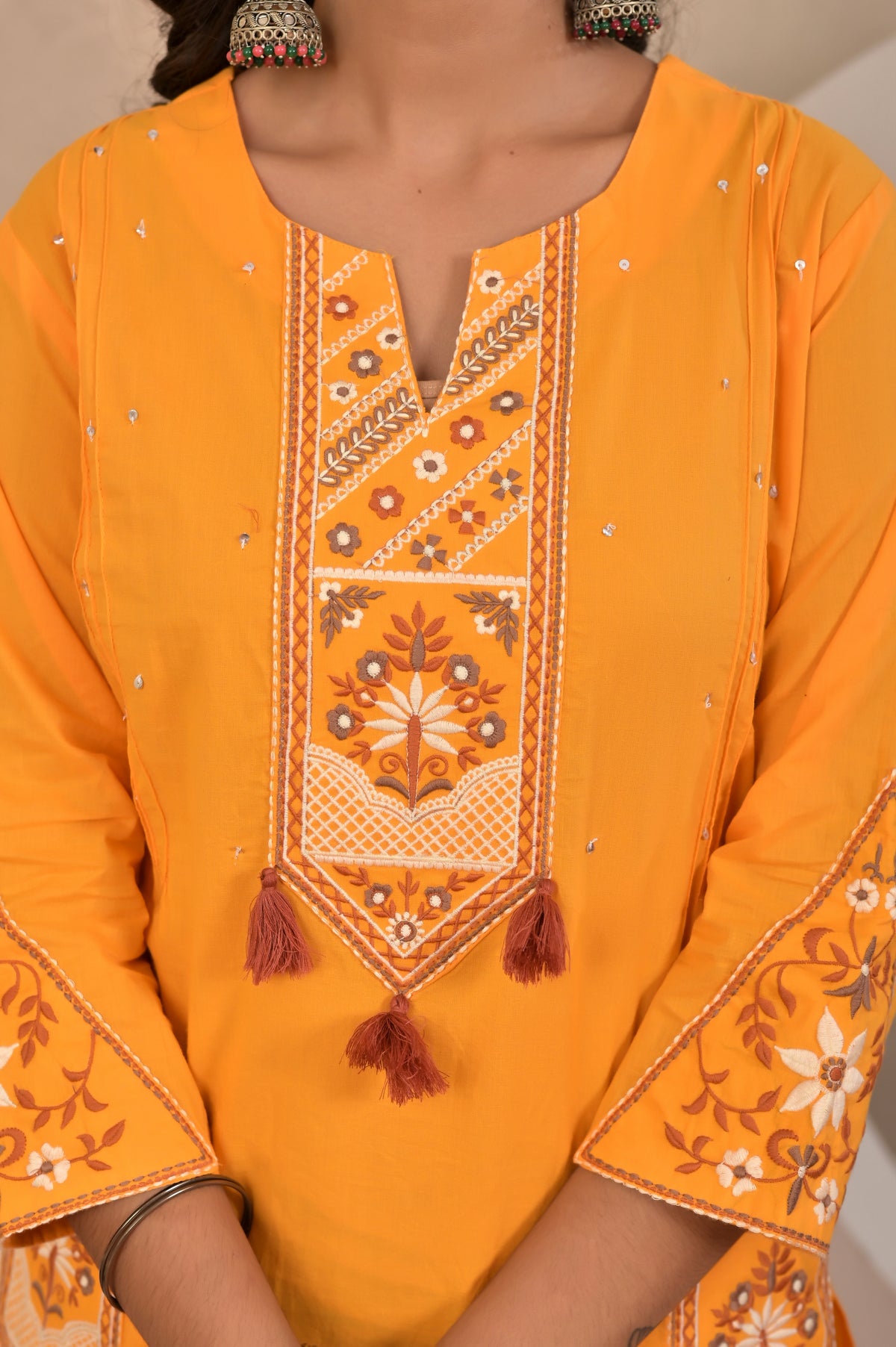 Women’s Embroidered Kurta Set with Lace, Handwork & Tassel Details