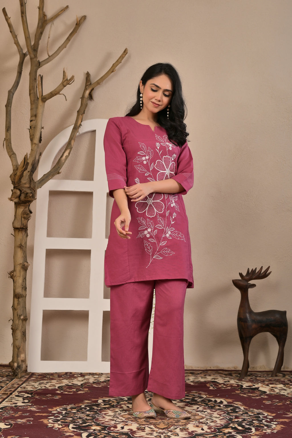 Women’s Floral Embroidered Kurta Pant Co-ord Set with 3/4 Sleeves