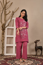 Women’s Floral Embroidered Kurta Pant Co-ord Set with 3/4 Sleeves
